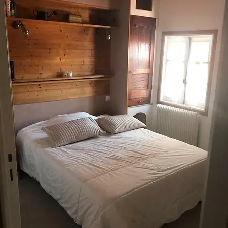 T4 Centre Ville Avec Parking Apartmán *